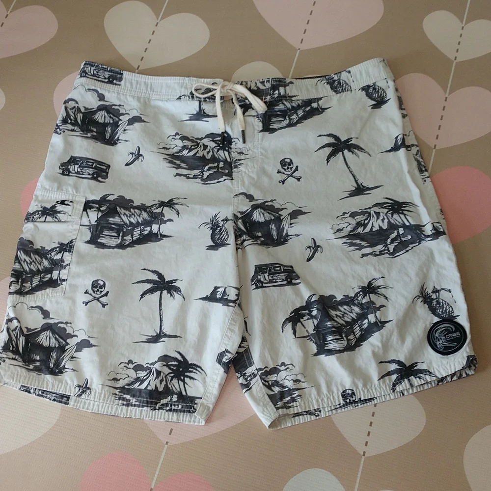 O'Neill Santa Cruz board shorts. Size 36